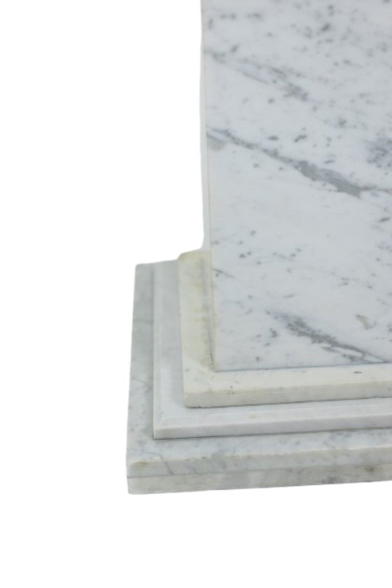 Image 1 of Pair of Art Deco columns in white marble, 20th century