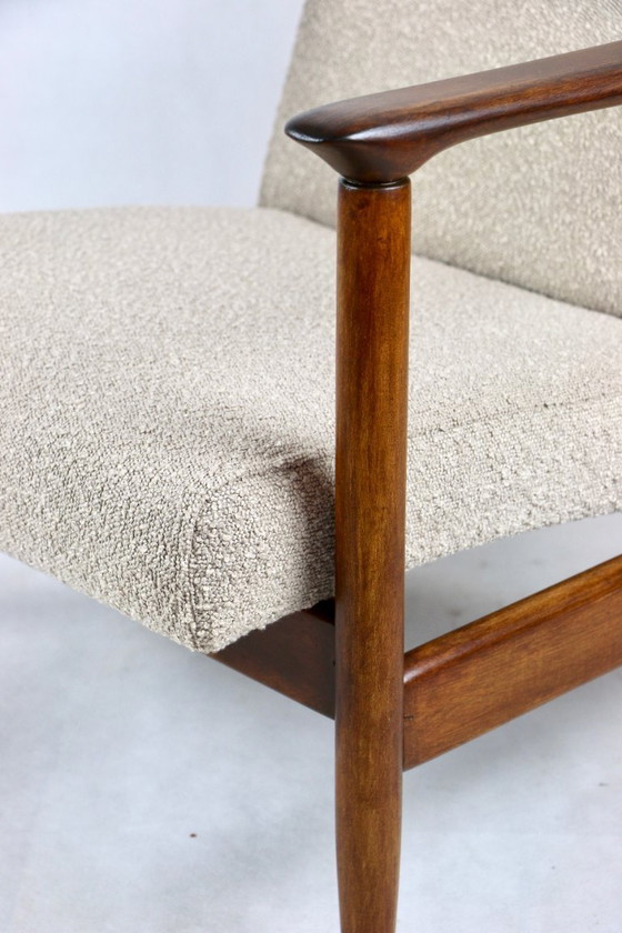 Image 1 of Sessel GFM-142, Entwurf von Edmund Homa aus den 70er Jahren, beigefarbener Bouclé-Stoff – 2 Stück verfügbar