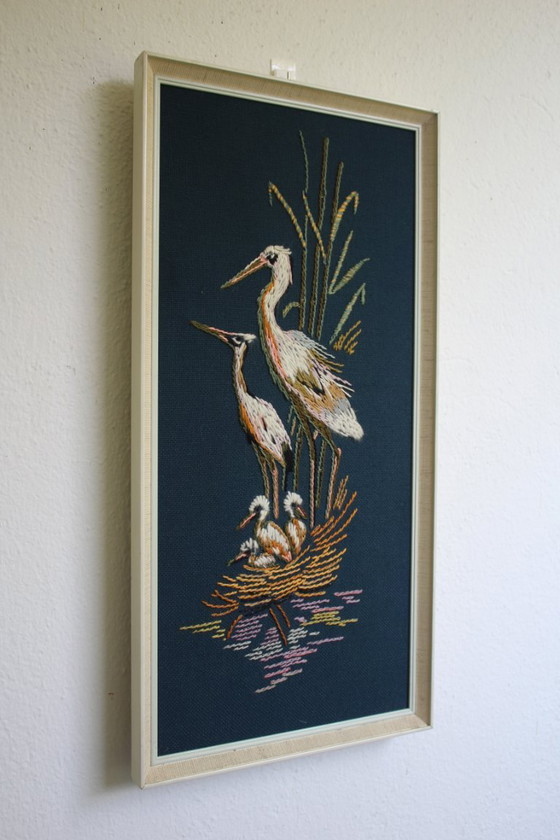 Image 1 of Bild 2 Reiher oder Kraniche im Schilf mit Küken im Nest handgestickt