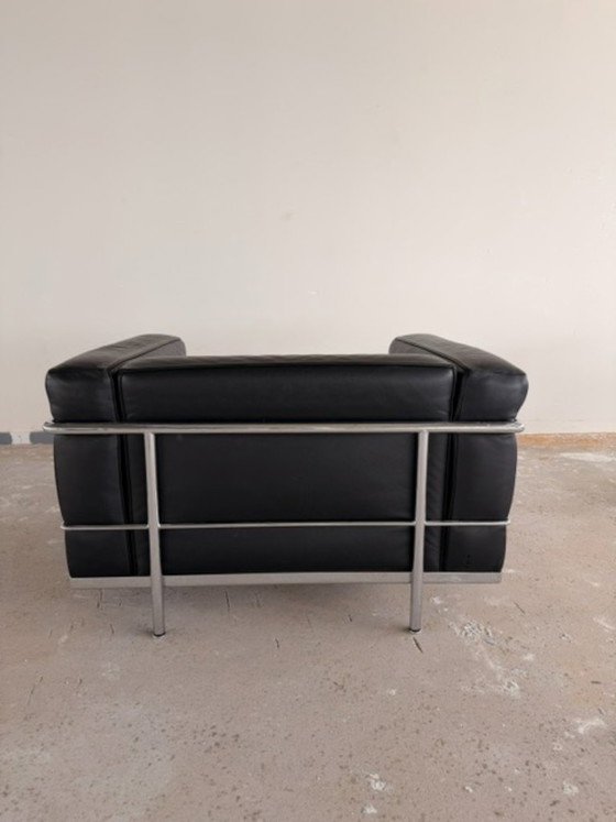Image 1 of Divano Cassina LC3