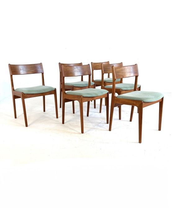 Image 1 of 6 chaises de salle à manger vintage, Korup Stolefabrik '70