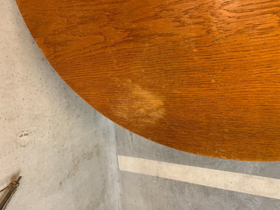 Image 1 of Round extendable dining table from Lübke