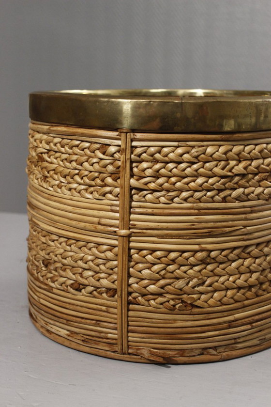 Image 1 of Coppia di grandi fioriere vintage in rattan e ottone disegnate da Gabriella Crespi negli anni '60