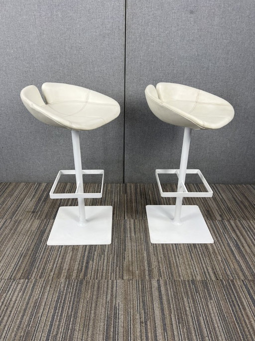 2 sgabelli da bar di design Moroso Fjord