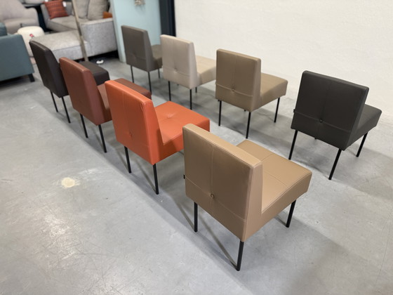 Image 1 of 8 Gelderland 7714 Sedia Button Sedia di design in pelle