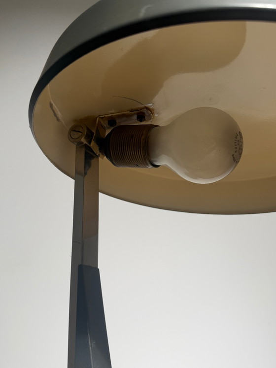 Lámpara de escritorio Louis Kalff para Philips | Década de 1950 – Lámparas de escritorio (photo 5 of 6)