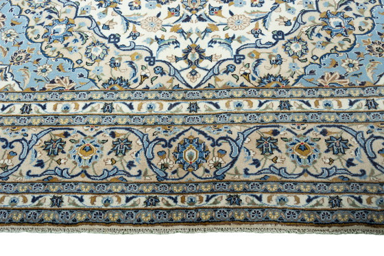 Image 1 of Tappeto orientale Kashan in sughero annodato a mano – 405 x 294 cm – Raffinati motivi floreali