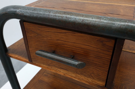 Image 1 of Tavolino o comodino industriale in stile Bauhaus, Belgio 1910 ca.