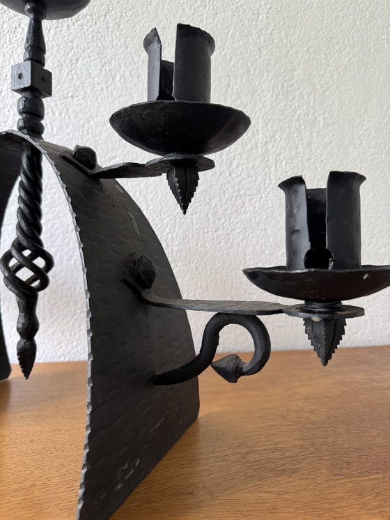 Image 1 of 60's Brutalistische smeedijzeren kandelaar