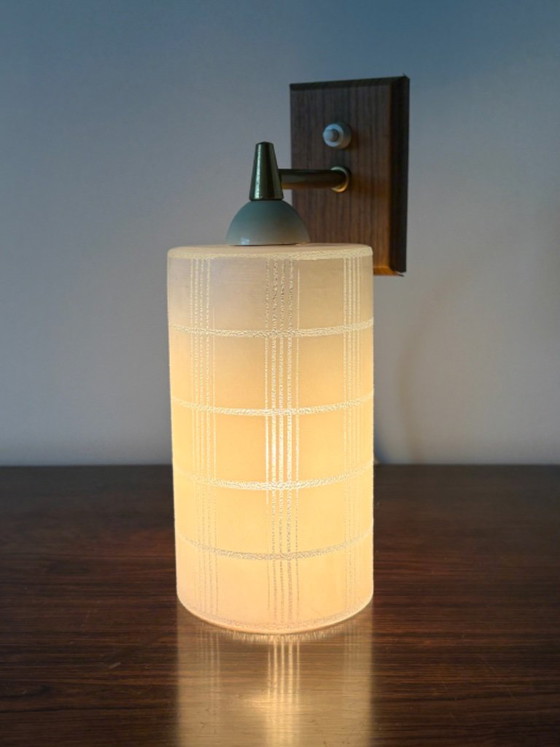 Vintage retro wall light from the 70s – Metal, Glass (photo 3 of 7)