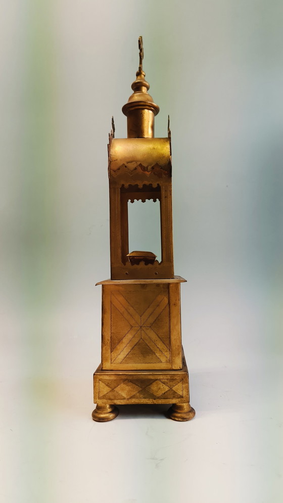 Image 1 of Osteuropäischer orthodoxer christlicher Reliquienaltar