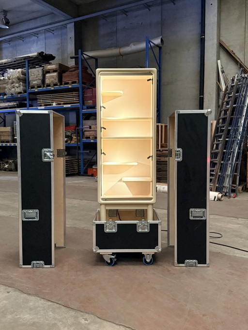 Set of 2 jewelry display cases with LED lighting in flight cases. – vitrinekasten, Metal (photo 2 of 9)