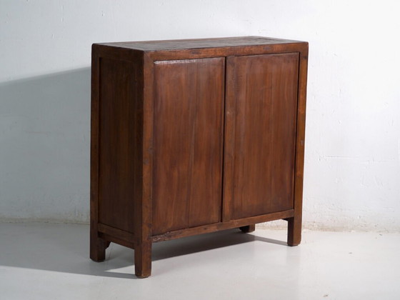 Grenen dressoir met drie laden en twee deuren – China, circa 1950 (photo 40 of 40)