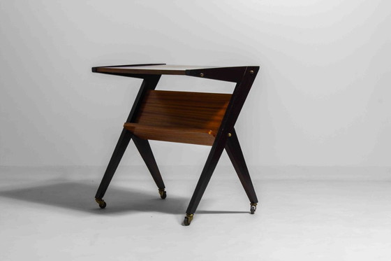 Image 1 of Z-vormige barwagen