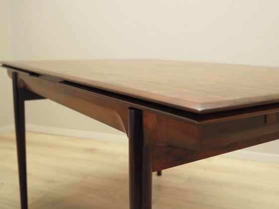 Image 1 of Table en bois de rose, design danois, années 1970, production : Danemark