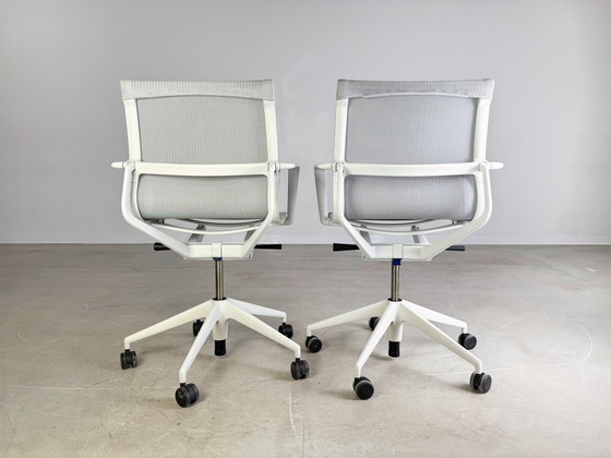 Image 1 of 2er Set Vitra Bürostühle Physix Trioknit grau grey Bürostuhl weiß