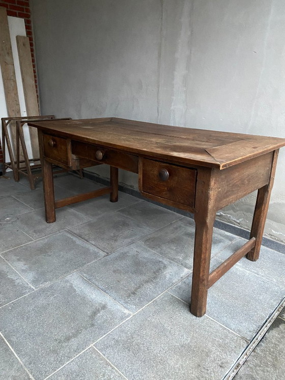 Image 1 of Brutalistische bureau 