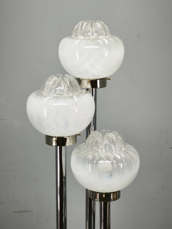 Italienische Stehleuchte aus Murano-Glas, Chrom und Marmor, dreiflammig, 1970er Jahre – Stehleuchten, Marble (photo 14 of 15)