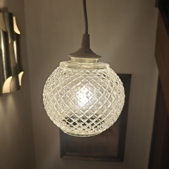 Image 1 of Vintage hanglamp met bolvormig glas, 14 cm – Plafondlamp uit het midden van de 20e eeuw – Opnieuw bedraad