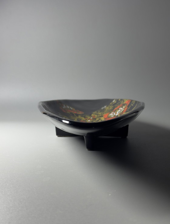 Longwy Hand-Decorated 50 cm Ceramic Centerpiece Dish, France, Mid-20th Century – Decorative Objects (photo 11 of 15)