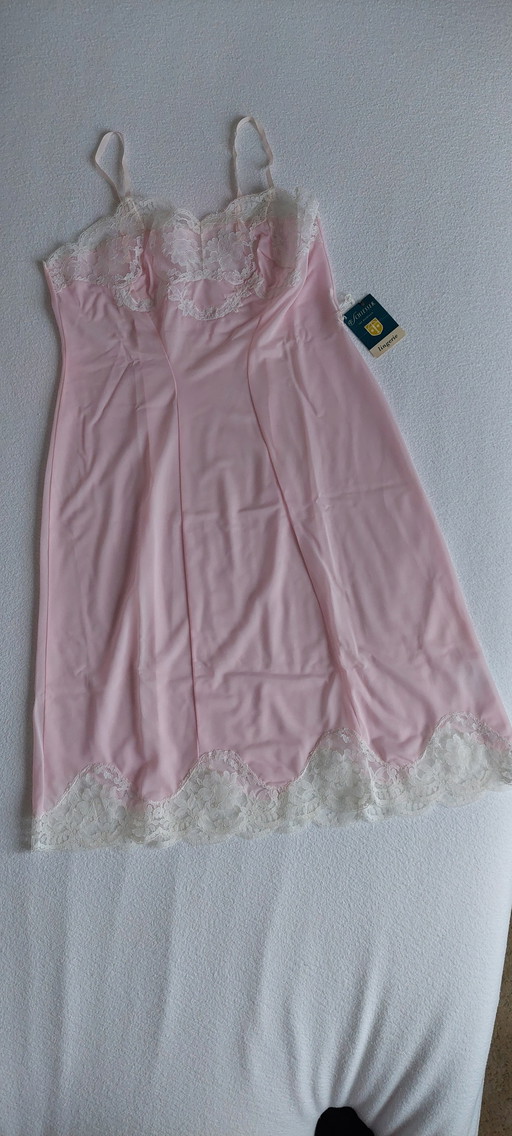 Nuisette SCHIESSER vintage, années 1960, taille 40