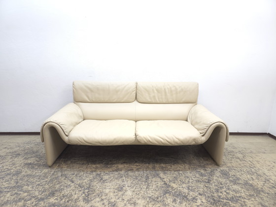 Image 1 of Canapé design en cuir De Sede ds 2011, canapé deux places beige