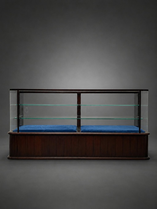 Vitrina expositora de caoba con puertas correderas de cristal. – vitrinekasten, Glass