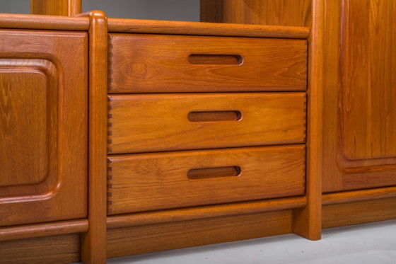 Mid-Century Modern Deense modulaire teak wandmeubel van Dyrlund, Denemarken, jaren 70 – Boekenkasten, Wood (photo 8 of 11)
