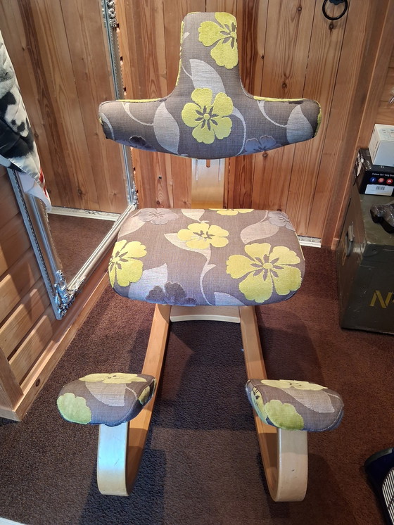 Image 1 of Sedia per ginocchia Variér Thatsit