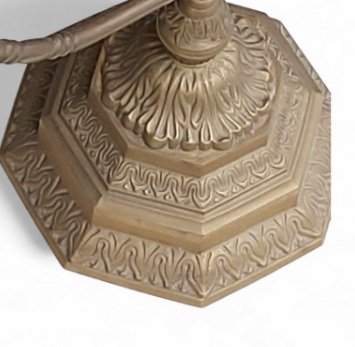 Image 1 of Antike Menora aus Messing, siebenarmiger Kandelaber