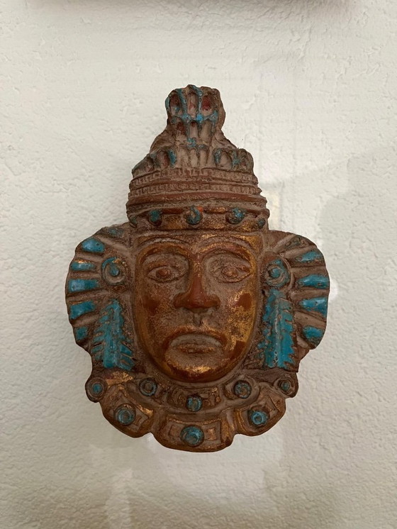 Image 1 of Lampada da parete con testa azteca
