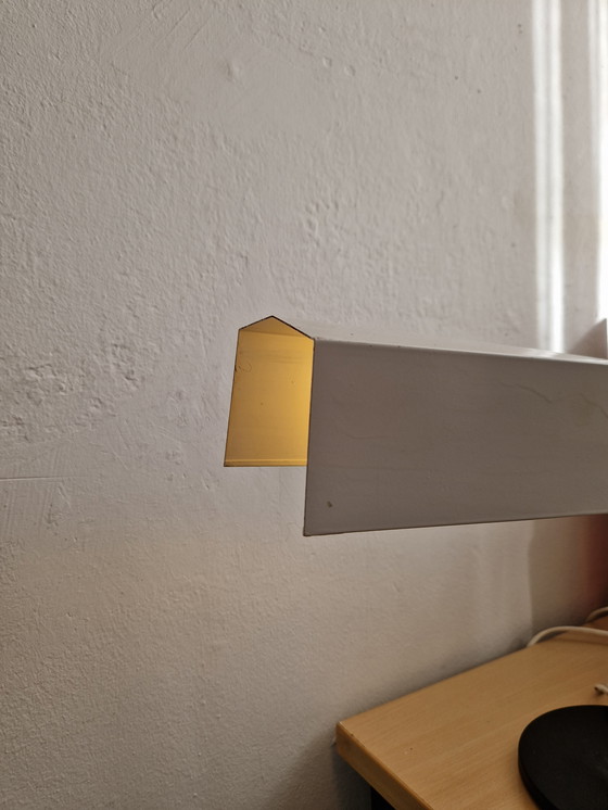 Image 1 of Vintage tafellamp VEB Leuchtenbau minimalistisch design