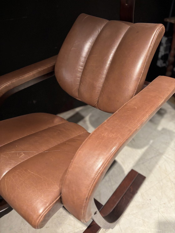 Image 1 of Sedia ergonomica Stokke in pelle vintage Design Peter Opsvik