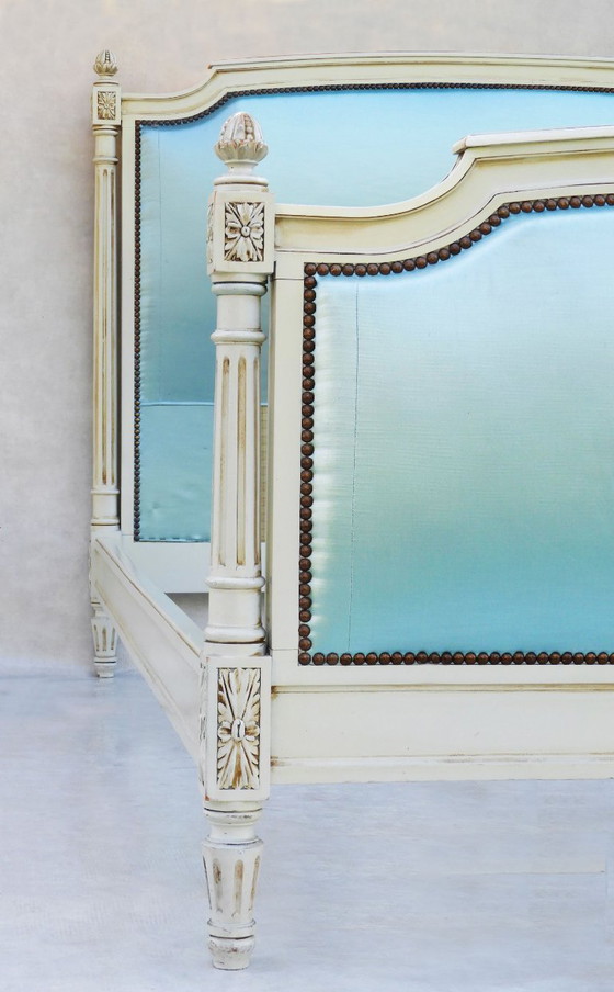 Image 1 of Raro letto Luigi XVI Revival della metà del secolo, formato King UE/UK King/US Queen da recuperare