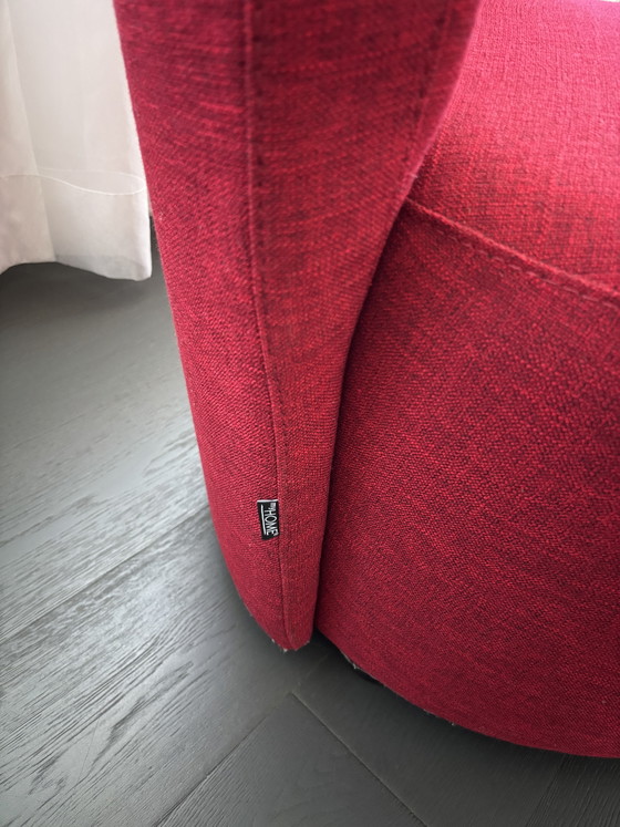 Dos sillones de diseño rojos – MyHome, Wool (photo 5 of 9)