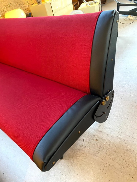 Image 1 of Osvaldo Borsani D70 Tecno bank, editie 1960, gelimiteerde oplage