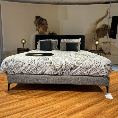 Image 1 of Madeleine