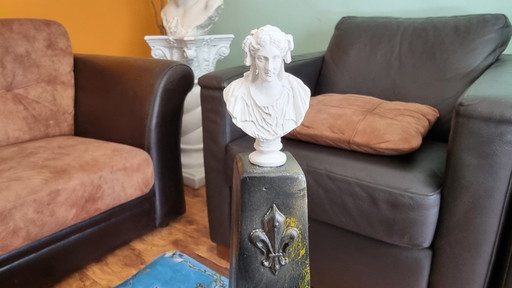 BUSTO DE FLORA, LA DIOSA DE LA PRIMAVERA