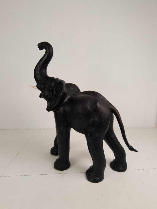 Statua di elefante in pelle extra large – ca. 1950 – Altezza 130 cm