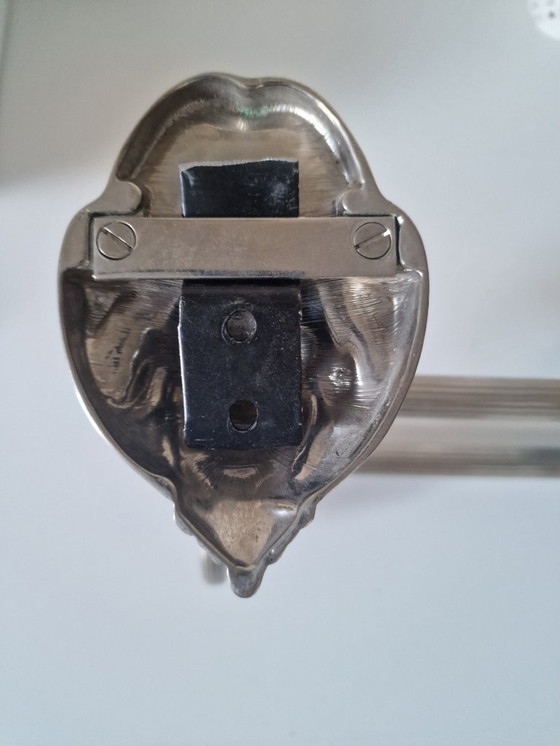 Image 1 of Portasciugamani doppio antico in metallo argentato