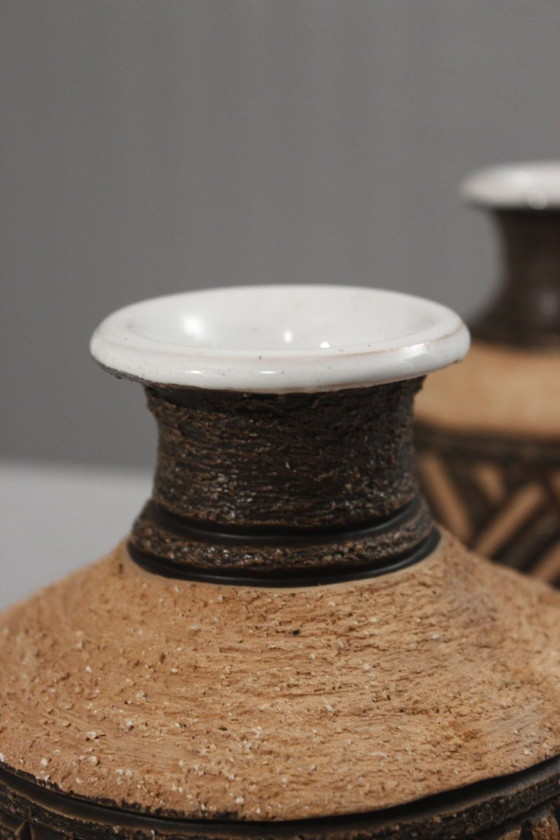 Image 1 of Coppia di vasi vintage in ceramica, argilla chamotte, decoro geometrico, Italia, anni '70