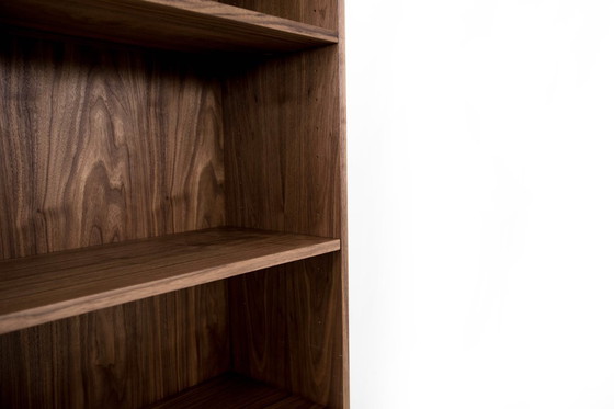 Image 1 of Librería alta de nogal - R07