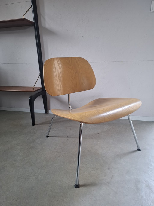 Fauteuil eames lcm Vitra