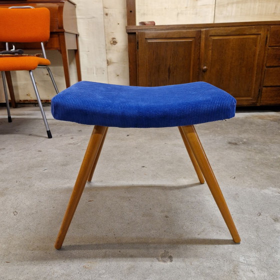 Fifties Footstool Stool, newly upholstered in corduroy, Velvet, Wood, Brown (photo 2 of 6)