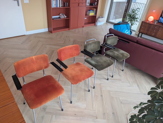 Image 1 of Sedie Gispen 1235