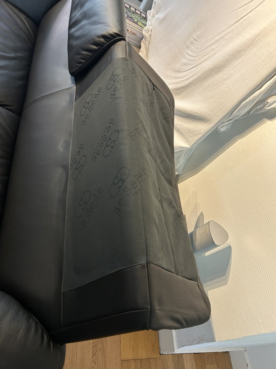 As good as new De Sede DS-2011 2.5-seater, Swiss made – 3-5 seaters, Leather, Metal (photo 7 of 14)