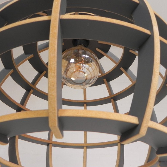 Image 1 of Suspension Lingehof, modèle Globe 50 cm