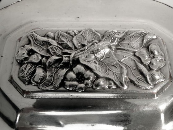 Bonboniere aus dem 19. Jahrhundert von Fraget, Warschau, Polen, 1850 – Dekorative Objekte, Metal, Silver (photo 17 of 18)