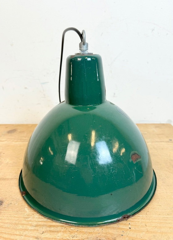 Image 1 of Lampada a sospensione in smalto verde industriale, anni '60