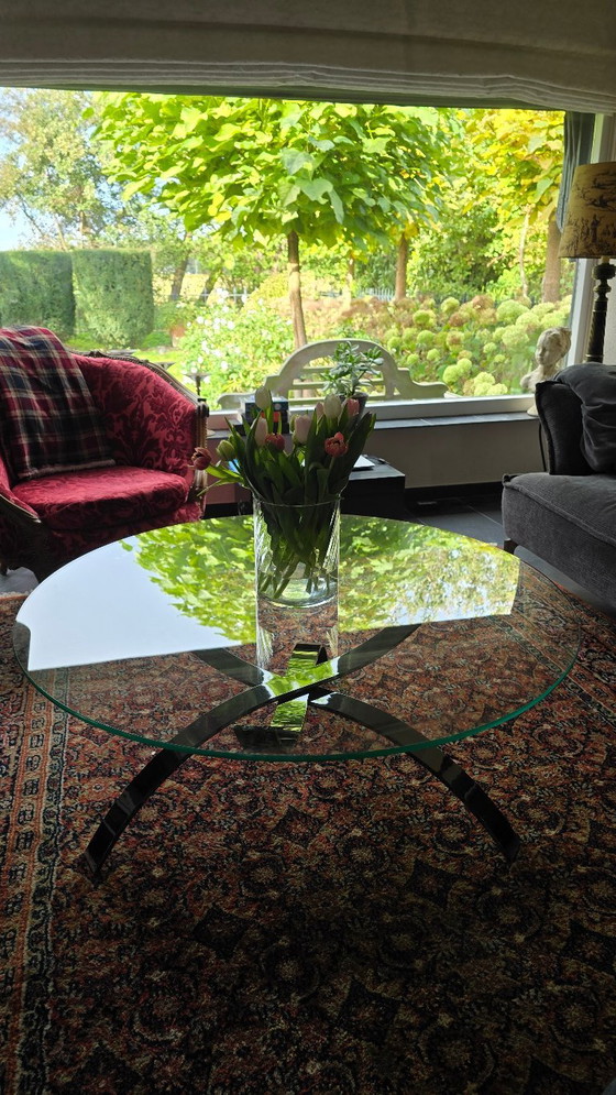 Vintage sculptural coffee table, chrome & glass, Ø 105 cm, Space Age style, Silver (photo 2 of 12)